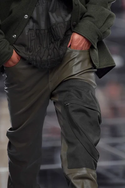 Look 108